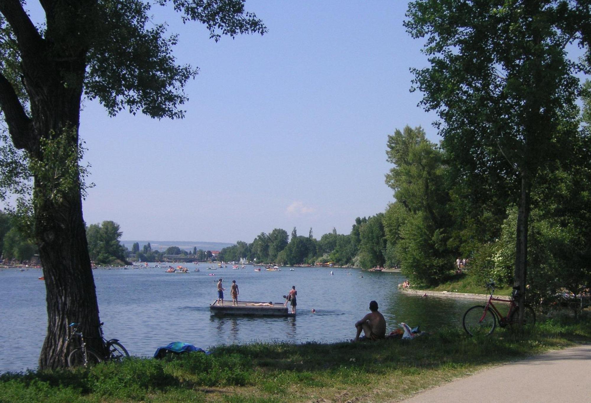Yuki'S Place - Un-Vic, Danube Beach And Subway Near To Downtown וינה מראה חיצוני תמונה
